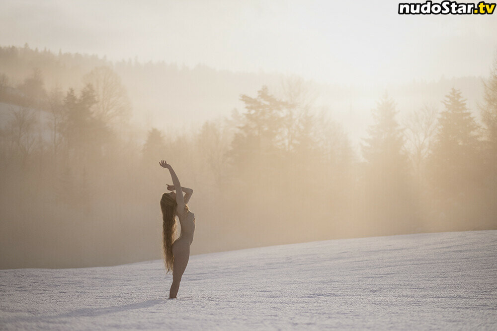 thinloth Nahá OnlyFans Uniknutá Fotka #9