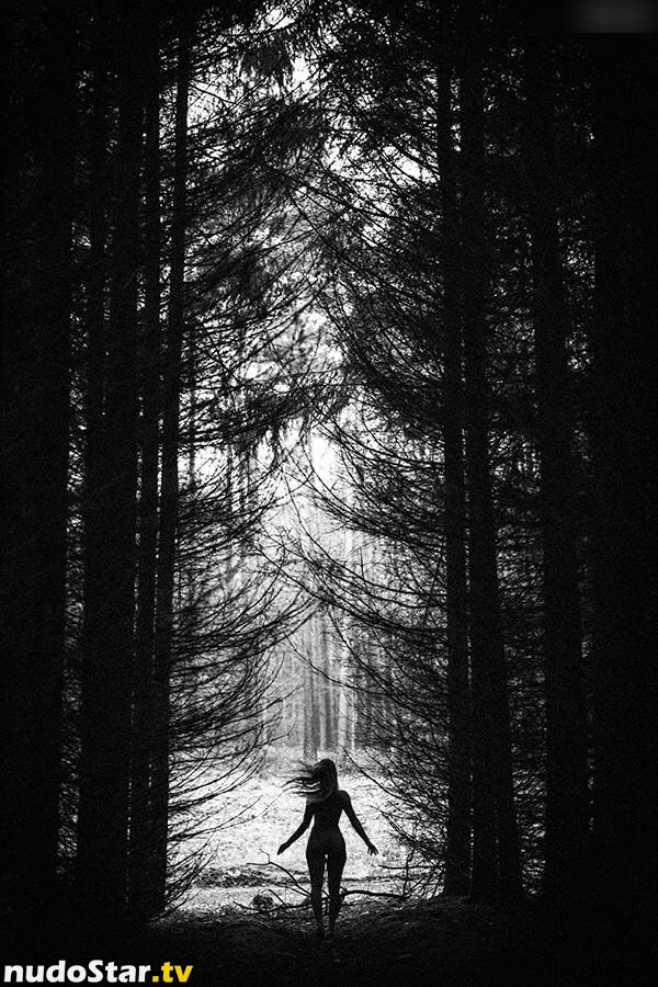 thinloth Nahá OnlyFans Uniknutá Fotka #56